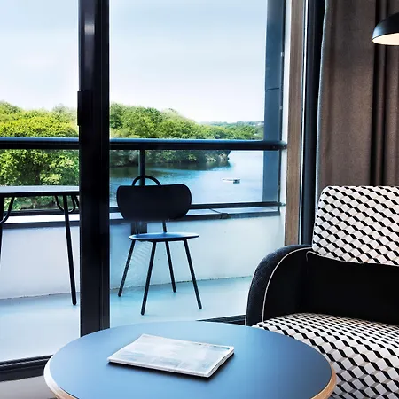 Western Les Rives Du Ter 4*