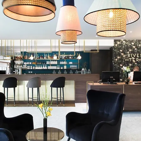 Western Les Rives Du Ter Hotel